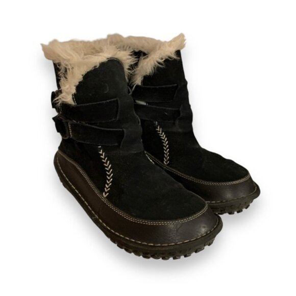 Sorel Tootega Boots - Picture 5 of 14